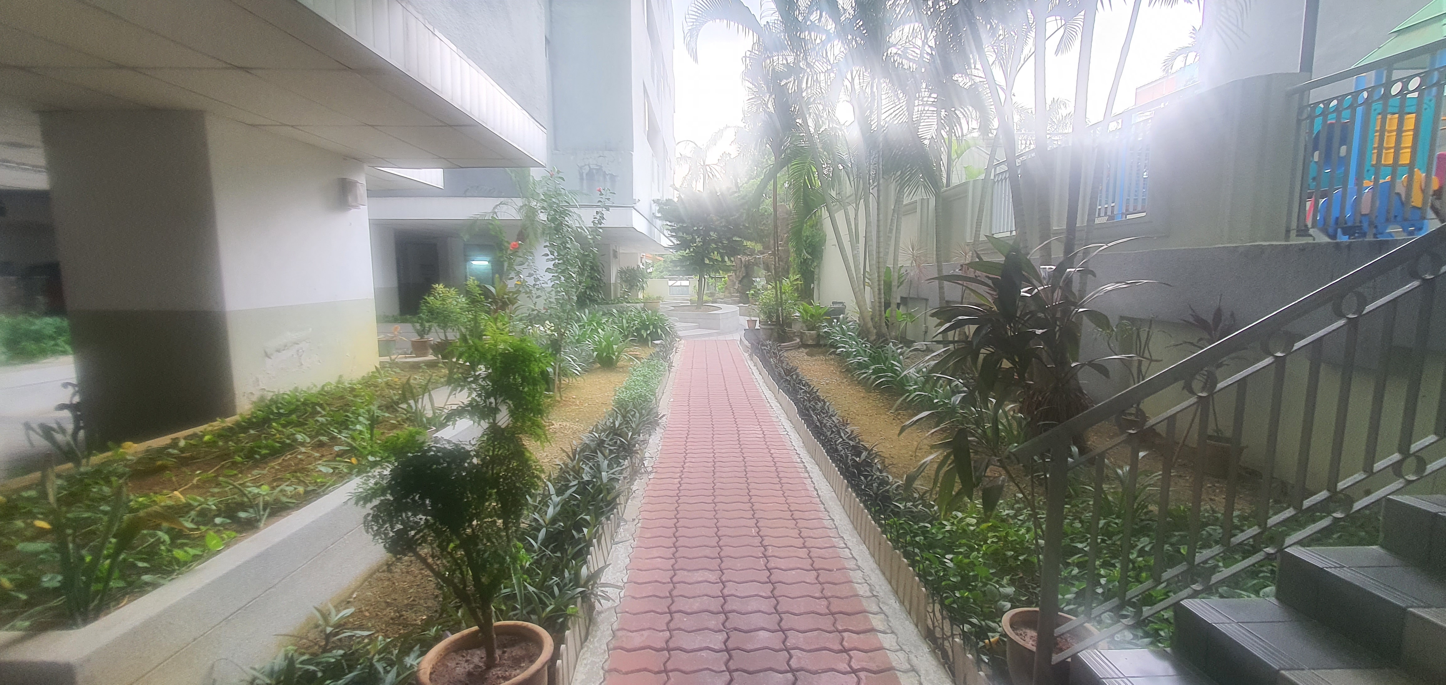 UNIVERSITY TOWERS